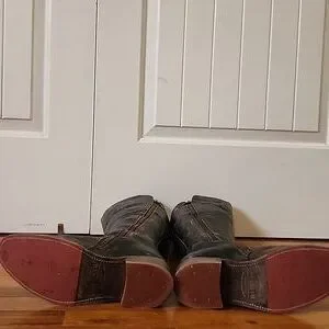 Bed Stu Kathleen Black Lux 6.5　並行輸入品 Bed Stu Womens Kathleen Black Boots (NWT)